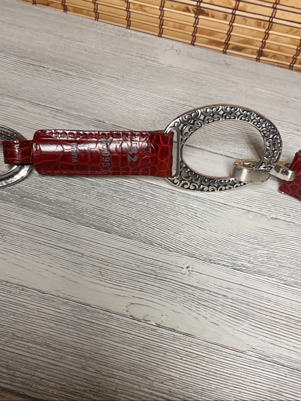 Ladies Brighton Red Leather Silver Rings Clasp Belt Size 32 faux croc - Picture 6 of 11